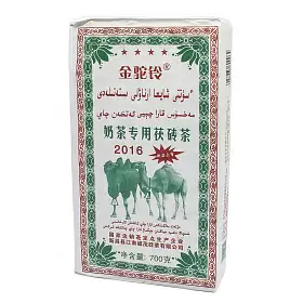 Черный чай Най Ча Чжунь Юнг Фу Чжуань Ча Золотой Верблюд, 2016, кирпич, 700 г