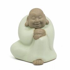 Чайная фигурка из глины с нефритовой эмалью "Улыбчивый Будда"