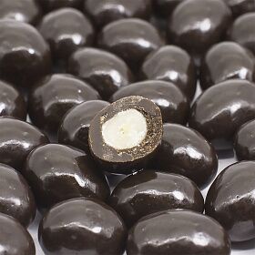 Кедровые орехи в темной шоколадной глазури