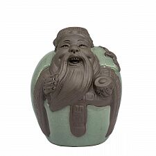 Чайная фигурка из глины с нефритовой эмалью "Бог счастья Кубера"