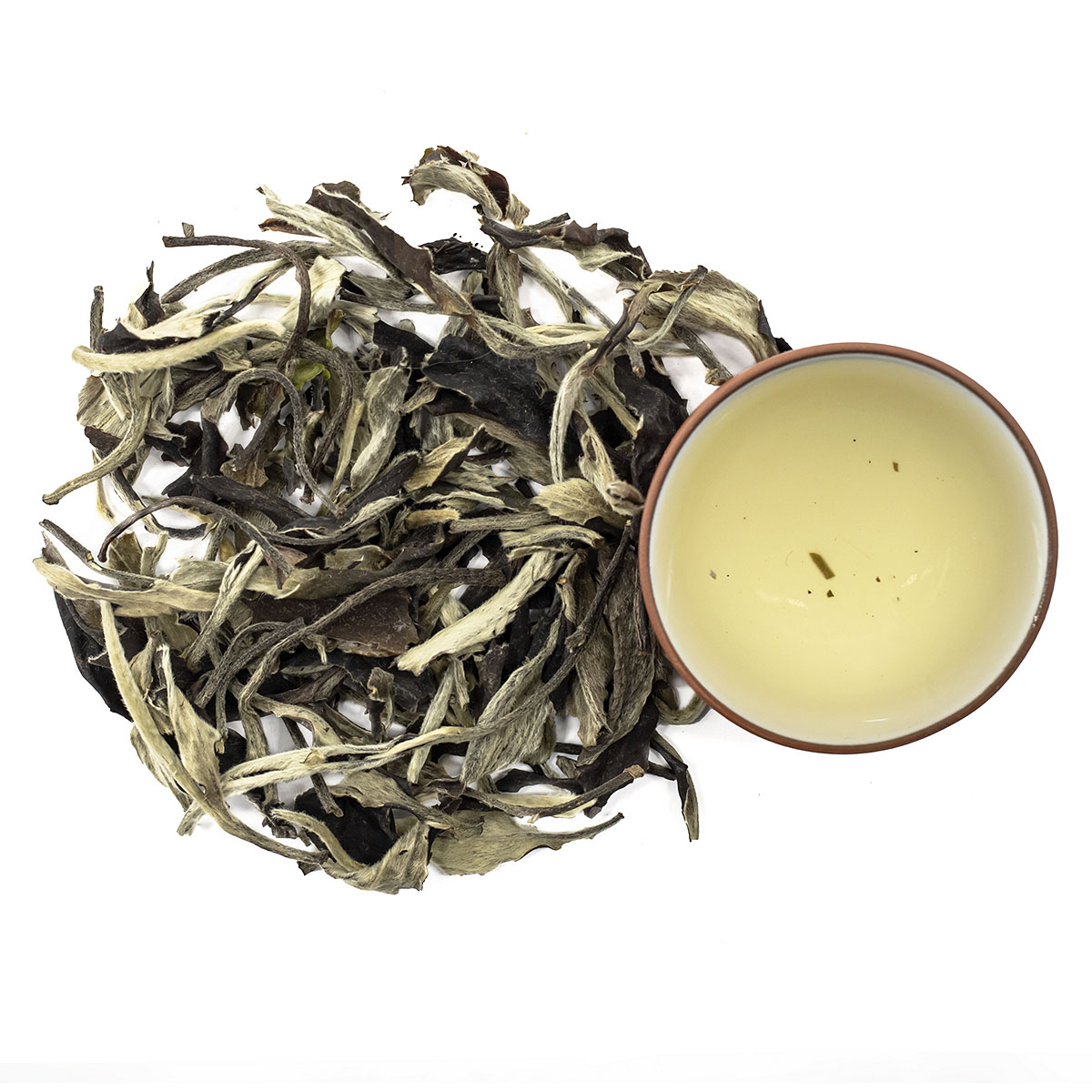 White tea. Бай му дань (белый пион). Белый китайский чай. Белый чай Китай. Китайский белый чай 50 г..